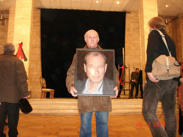 https://www.peoples.ru/art/cinema/producer/motyl/news-motyl_201002281351071.jpg