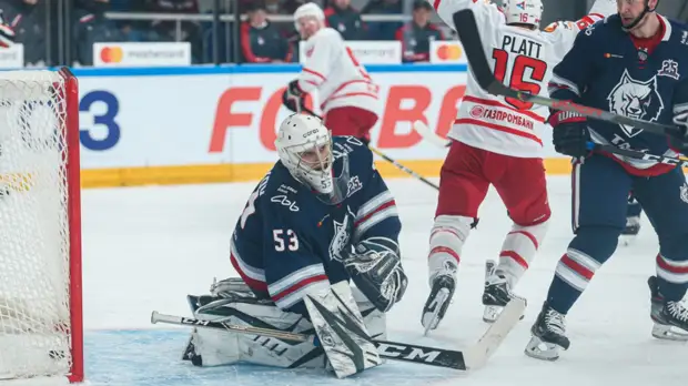 «Автомобилист» выиграл третий матч подряд в КХЛ