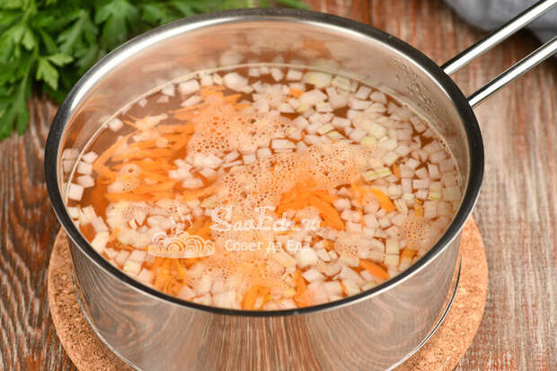 Быстрый легкий суп с фрикадельками (без картофеля)