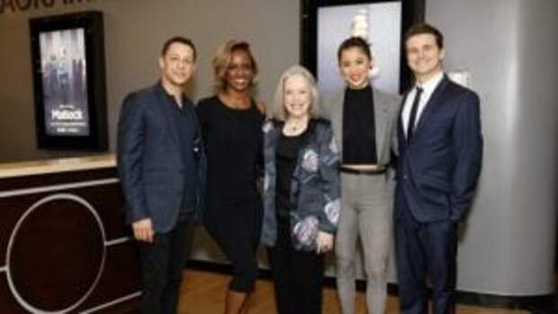 David Del Rio, Skye P. Marshall, Kathy Bates, Leah Lewis, and Jason Ritter