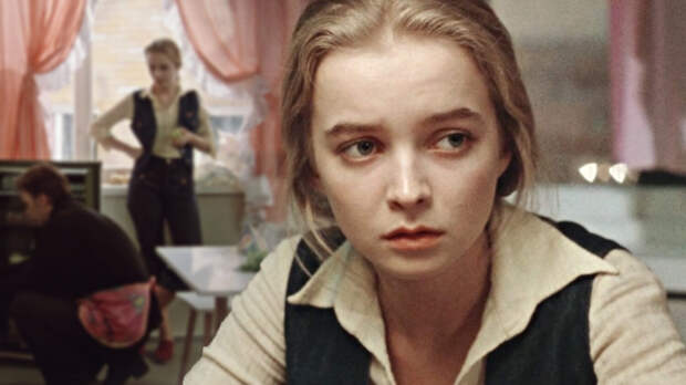 «Время безжалостно»: почему 7 знаменитых актрис после 50 лет так и не познали счастья материнства?