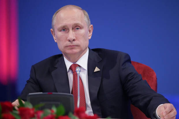 Владимир Путин заявил о росте напряжения в мире