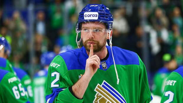 Экс-тренер сборной России осудил Кузнецова: «Ни одного человека не украшают такие действия, особенно хоккеиста»