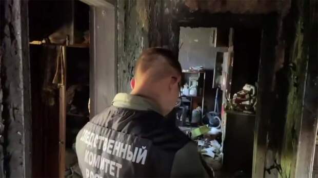 Семья с двумя детьми погибла в сгоревшем доме в Кузбассе