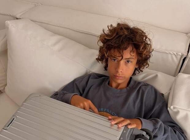 Блогер Айза рассказала, что отправила сына к рэперу Гуфу в Москву