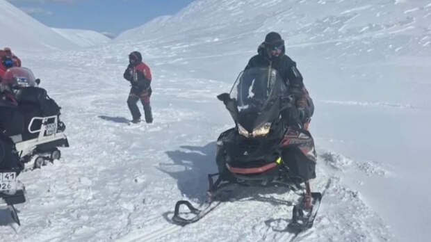 Поругались и разошлись: почему туристы на Камчатке были без связи со спасателями