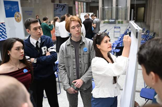 Татарстанда «Кадрлар резервы» яшьләр проектында катнашу өчен гаризалар кабул итү башланды