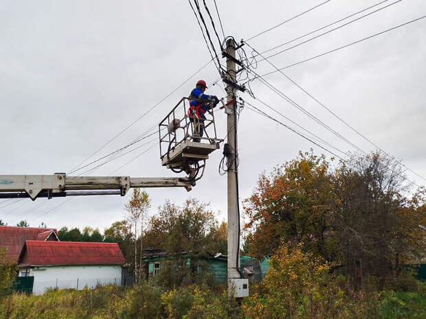 Тверские энергетики «Россети Центр» обновили уличное освещение в Кимрском муниципальном округе