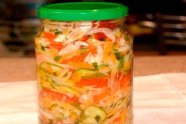 САЛАТ С ХРУСТИНКОЙ