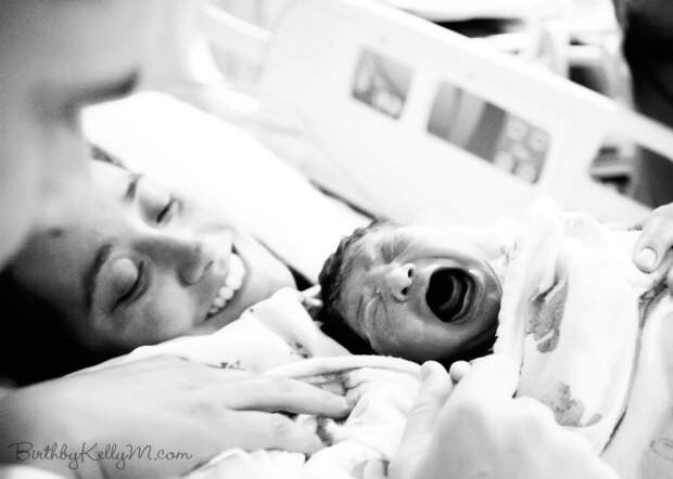 8716410-R3L8T8D-900-Alexis-Birth-128