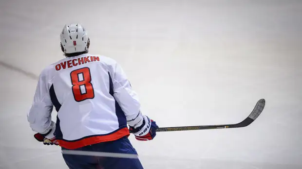 Овечкин снялся в ролике в поддержку акции против расизма