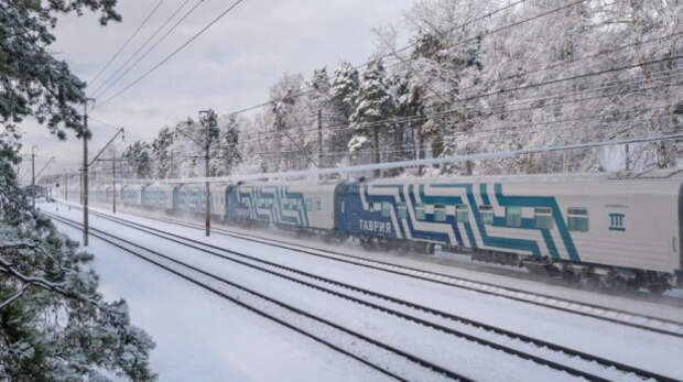 Движение по Крымскому мосту возобновлено спустя 10 часов. В пути задерживаются 9 поездов «Таврия»