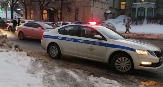В России ГИБДД на выходных проведет рейд «Невод», что будут проверять и чего стоит опасаться.