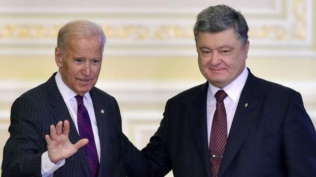 На Украине опубликованы новые секретные переговоры Джозефа Байдена и Петра Порошенко