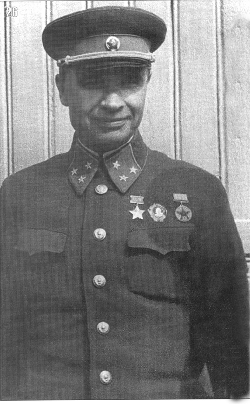 Павший смертью храбрых: командующий Юго-Западным фронтом генерал Кирпонос Павший смертью храбрых: командующий Юго-Западным фронтом генерал Кирпонос