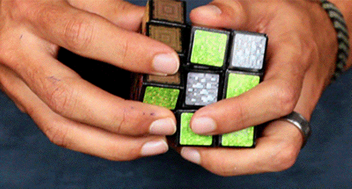 В любом кубике Рубика - ориентируйтесь на середину. \Фото: masterclub.online